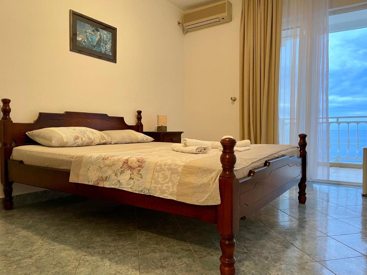 Apartments & Rooms Elite Добра вода Екстериор снимка
