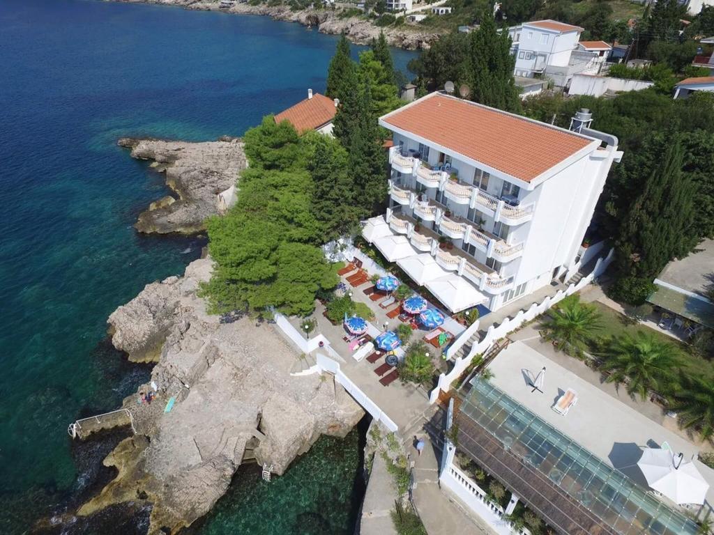 Apartments & Rooms Elite Добра вода Екстериор снимка
